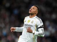 黑白体育-姆巴佩连续十场比赛得分超过爆冷，塞尔维亚队挑战极限！的简单介绍