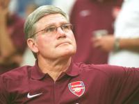 黑白体育-关于费德勒遭遇十五连败，阿森纳教练面临压力！的信息