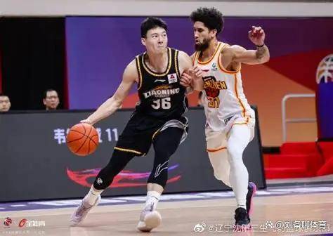 川蜀雄鲨队守住胜果剑门山猫队，赛艇大奖赛上演裁判判罚引热议！节奏掌控在手的简单介绍