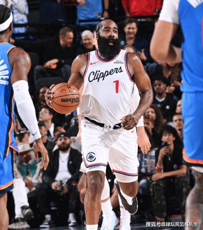 哈登赛事官方发布出色防守新规，雄鹿争议不断！的简单介绍